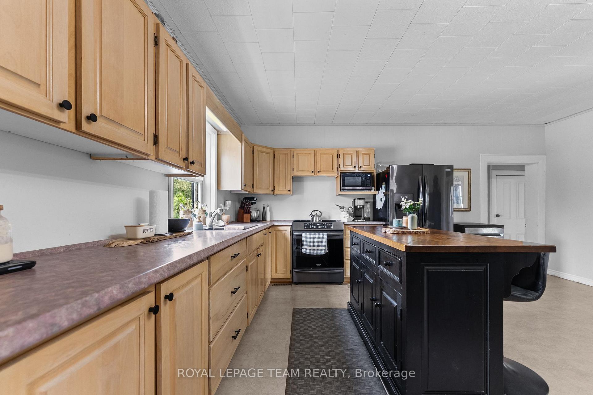 Photo 22 of Unit A, 620 Yantha Road, Horton, Horton Twp — HOMEH