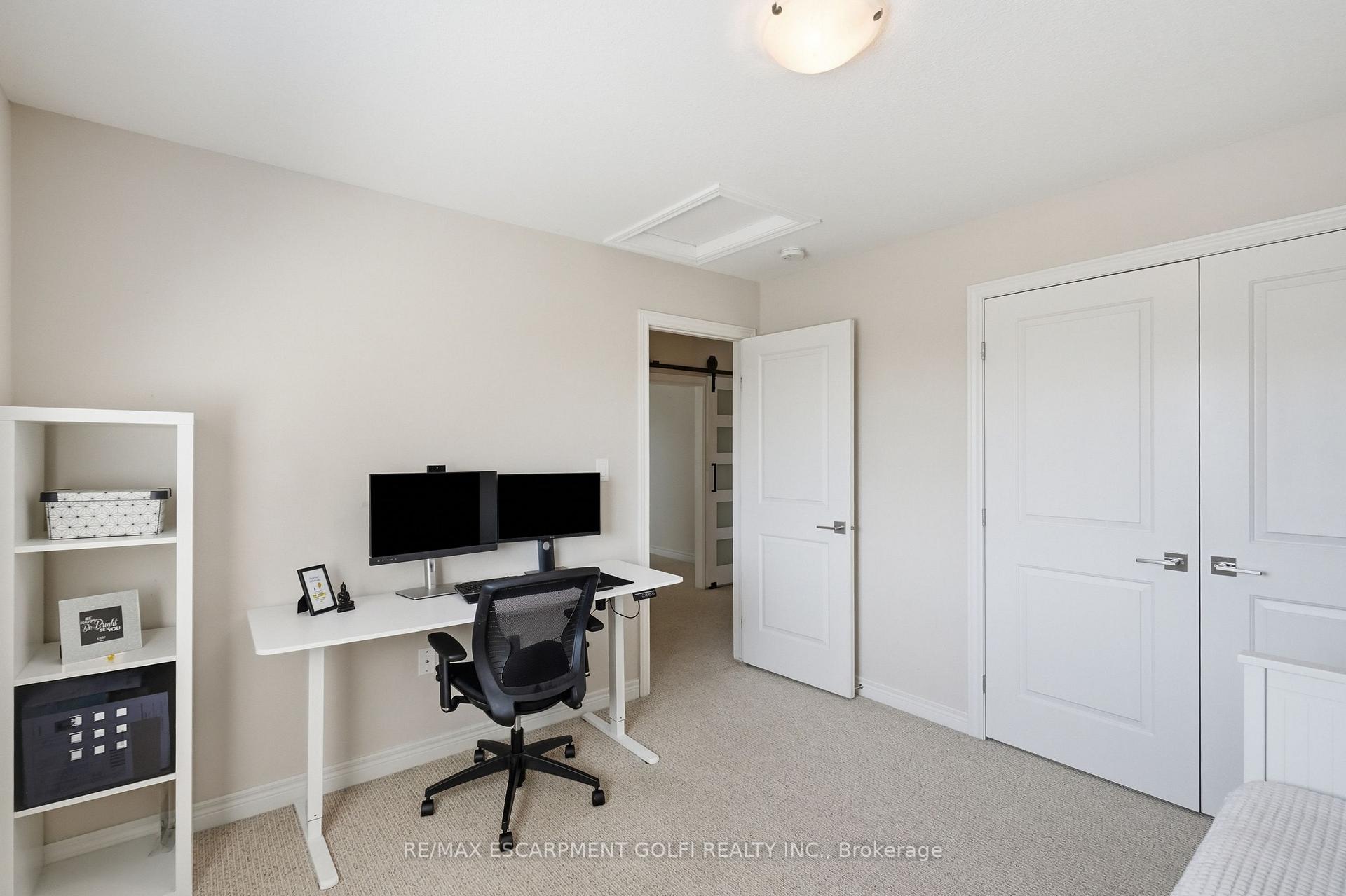 Photo 18 of 4473 Garden Gate Terrace, Lincoln, Beamsville — HOMEH