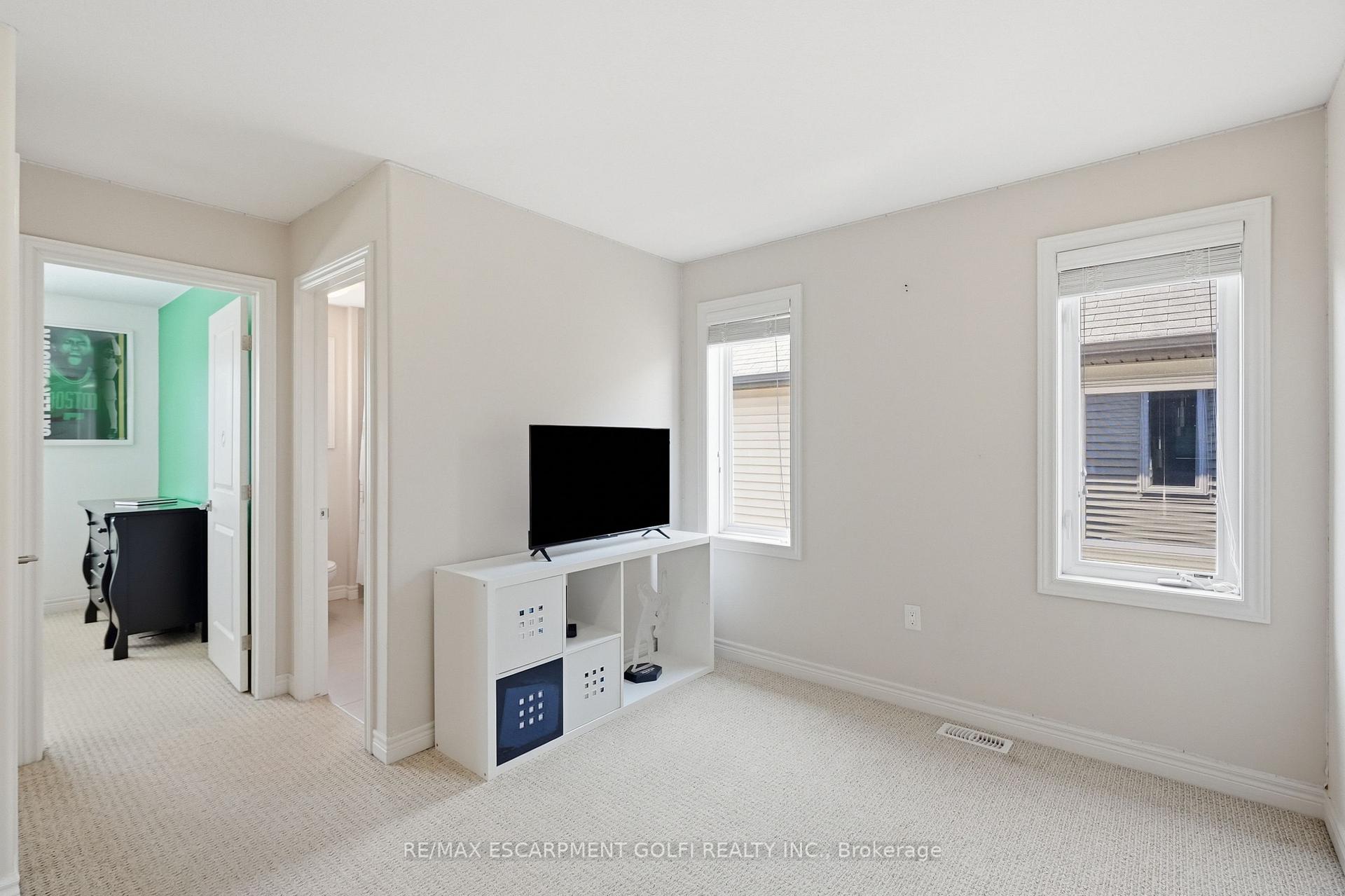 Photo 24 of 4473 Garden Gate Terrace, Lincoln, Beamsville — HOMEH