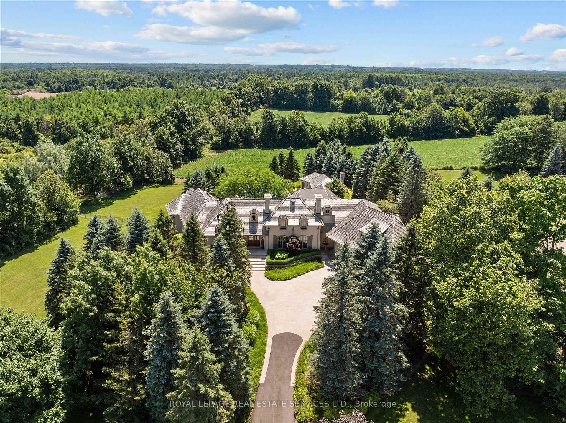 Photo of 10090 Pineview Trail
