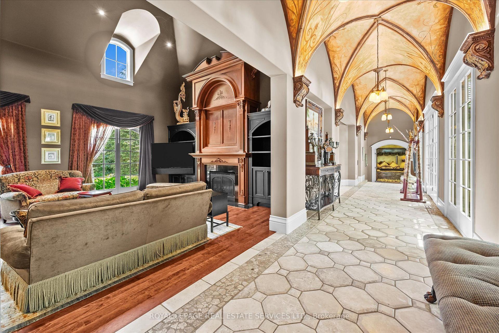Photo 13 of 10090 Pineview Trail, Milton, Rural Milton West — HOMEH