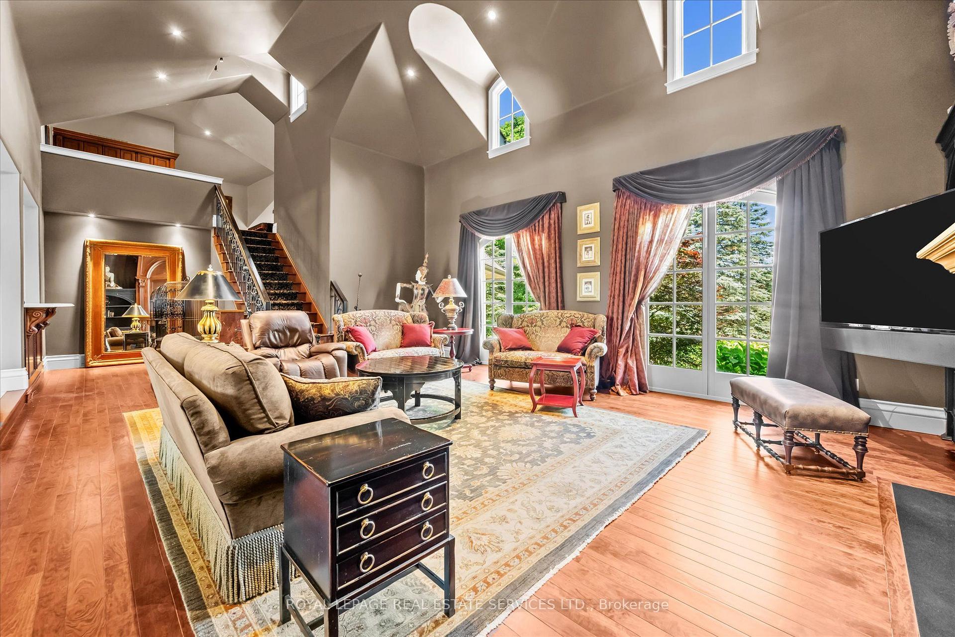 Photo 14 of 10090 Pineview Trail, Milton, Rural Milton West — HOMEH