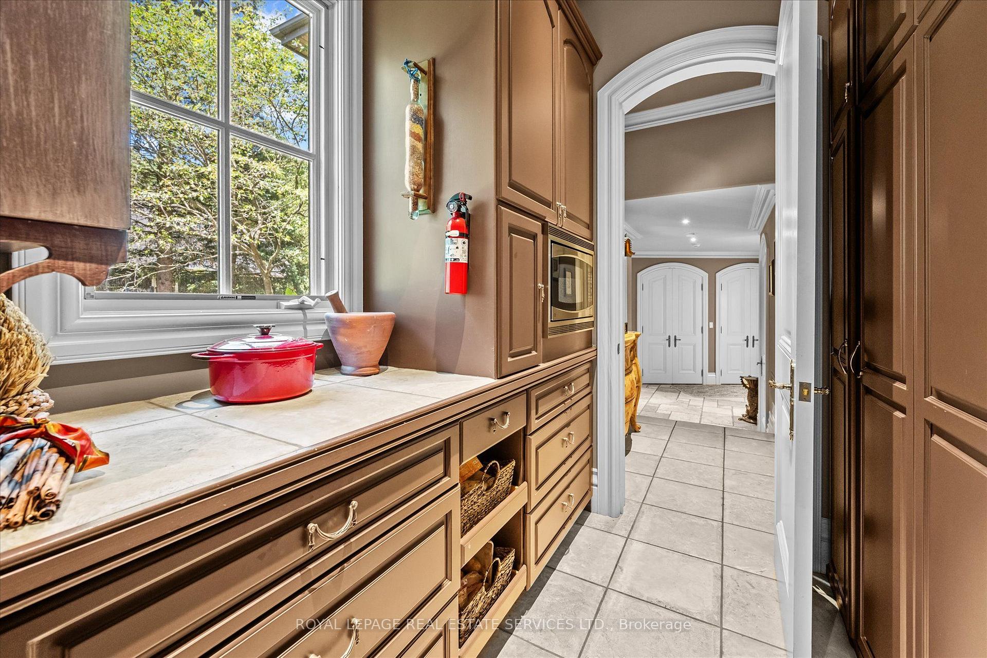 Photo 19 of 10090 Pineview Trail, Milton, Rural Milton West — HOMEH