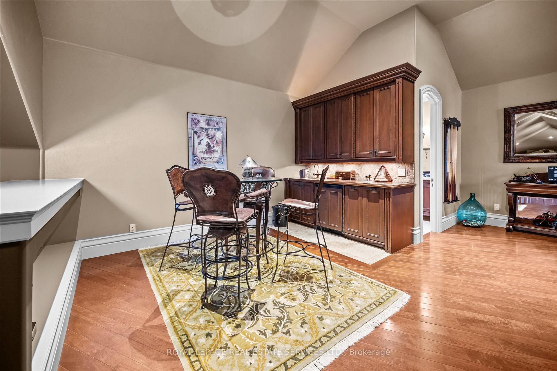 Photo 25 of 10090 Pineview Trail, Milton, Rural Milton West — HOMEH