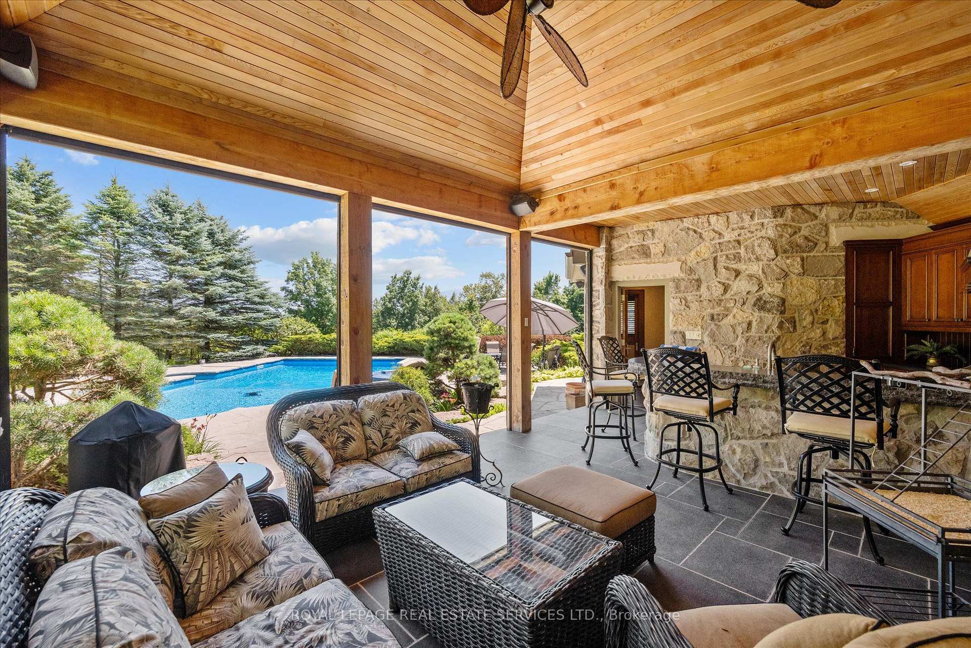 Photo 43 of 10090 Pineview Trail, Milton, Rural Milton West — HOMEH