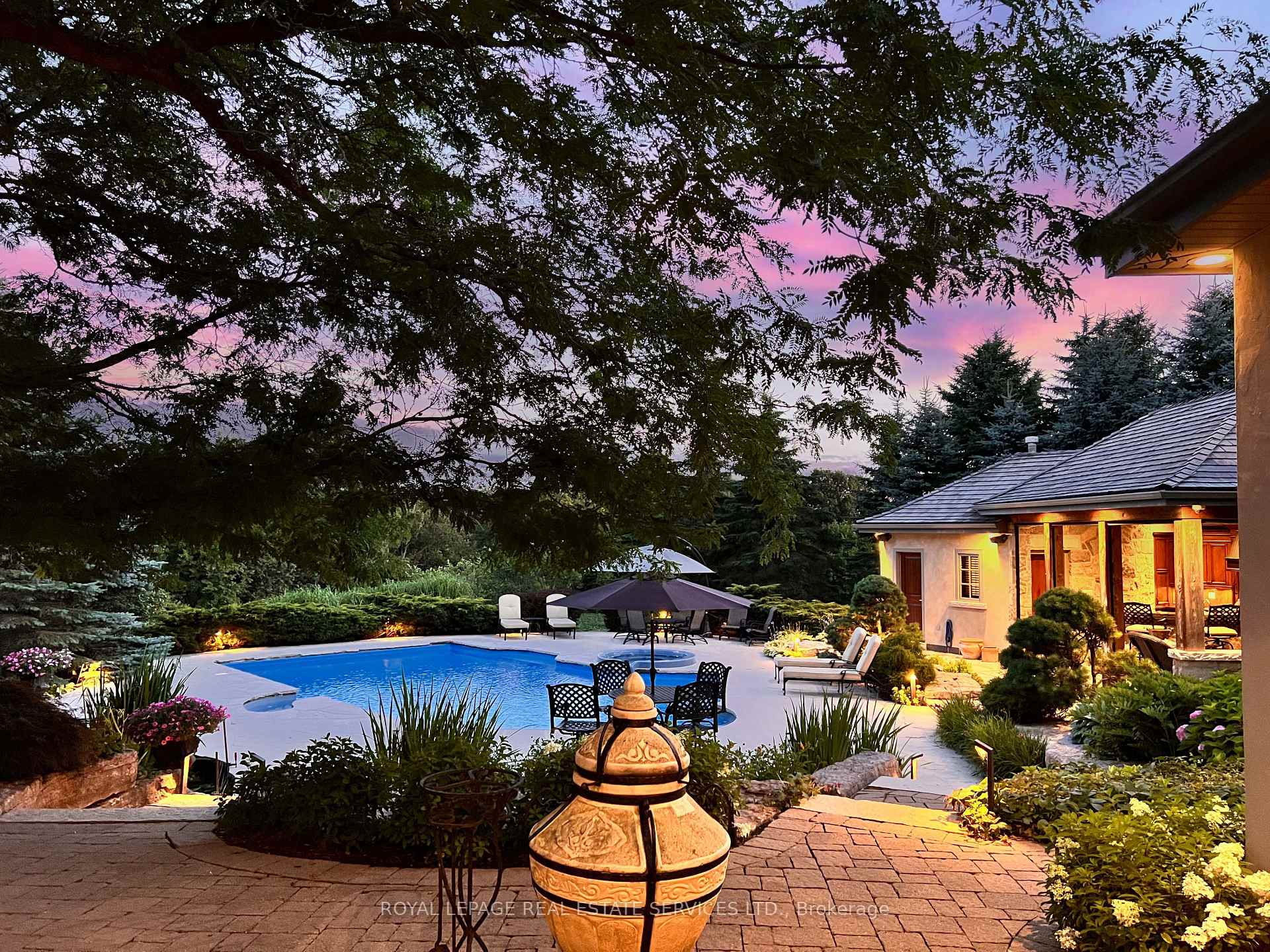 Photo 49 of 10090 Pineview Trail, Milton, Rural Milton West — HOMEH