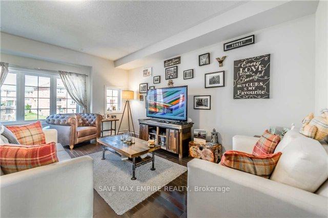 Photo 4 of 78 Aspen Hills Road, Brampton, Credit Valley — HOMEH