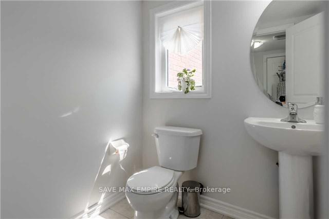 Photo 17 of 78 Aspen Hills Road, Brampton, Credit Valley — HOMEH