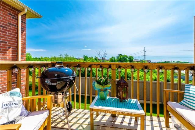 Photo 19 of 78 Aspen Hills Road, Brampton, Credit Valley — HOMEH