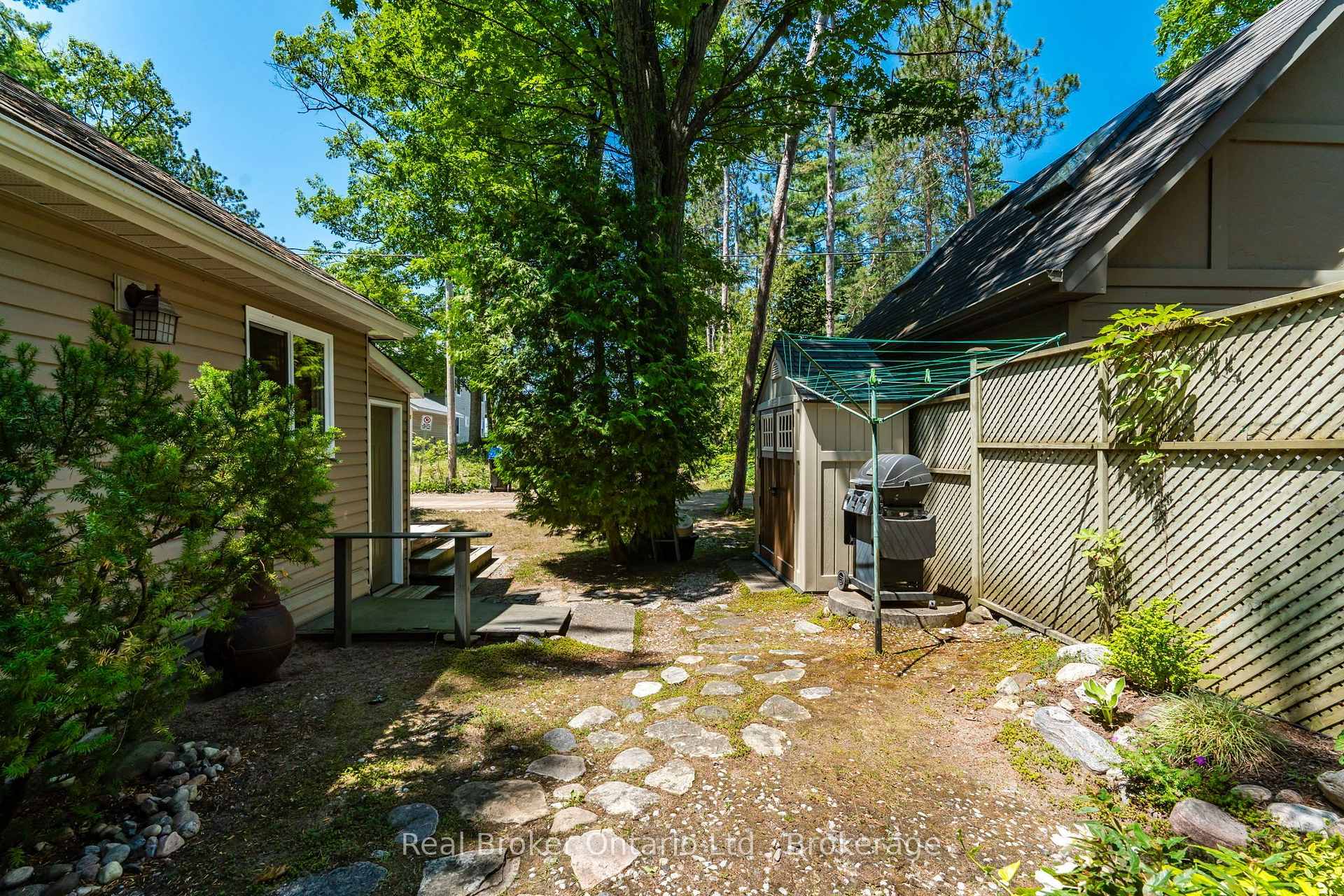 Photo 21 of 224 Tiny Beaches Road S, Tiny, Rural Tiny — HOMEH
