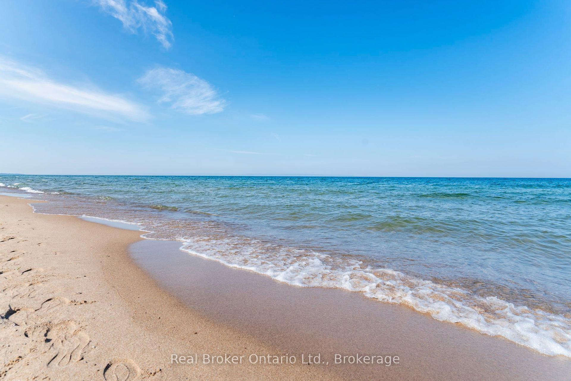 Photo 25 of 224 Tiny Beaches Road S, Tiny, Rural Tiny — HOMEH