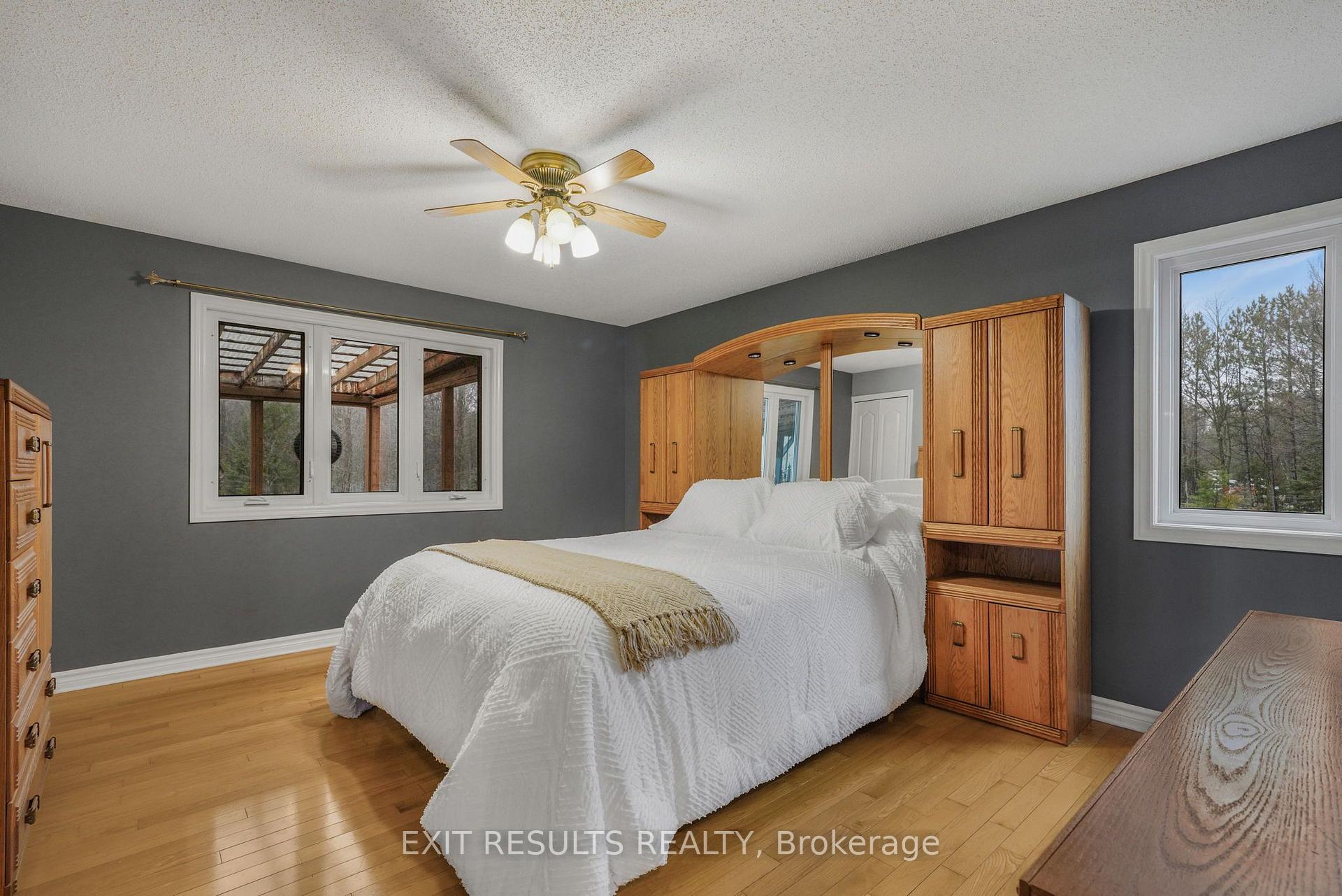 Photo 15 of 638 St Thomas Road E, Russell, Russell Twp — HOMEH