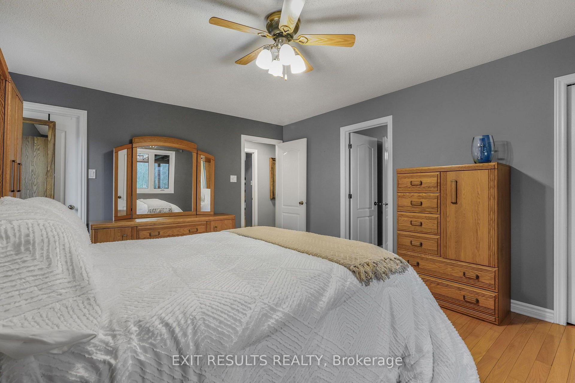 Photo 16 of 638 St Thomas Road E, Russell, Russell Twp — HOMEH