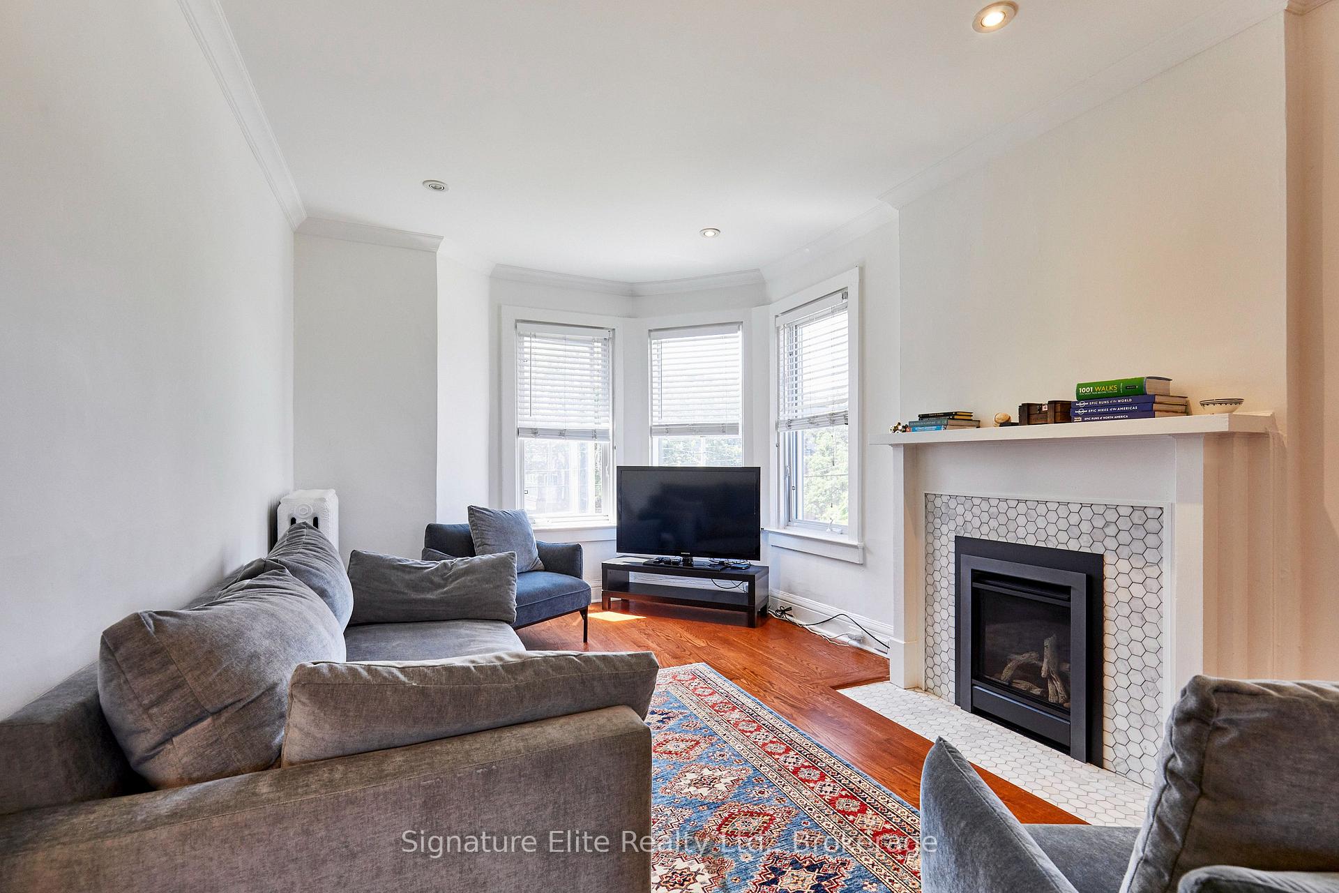Photo 1 of Unit Upper, 124 Geoffrey Street, Toronto, Roncesvalles — HOMEH