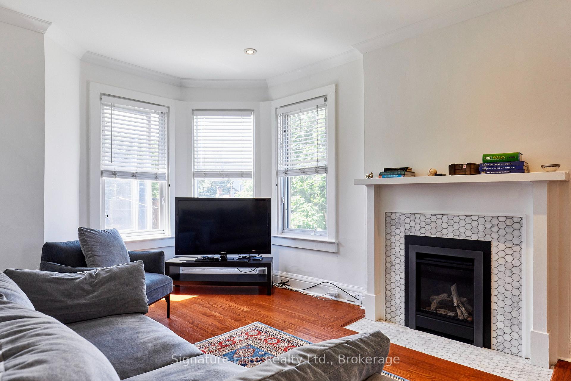 Photo 7 of Unit Upper, 124 Geoffrey Street, Toronto, Roncesvalles — HOMEH