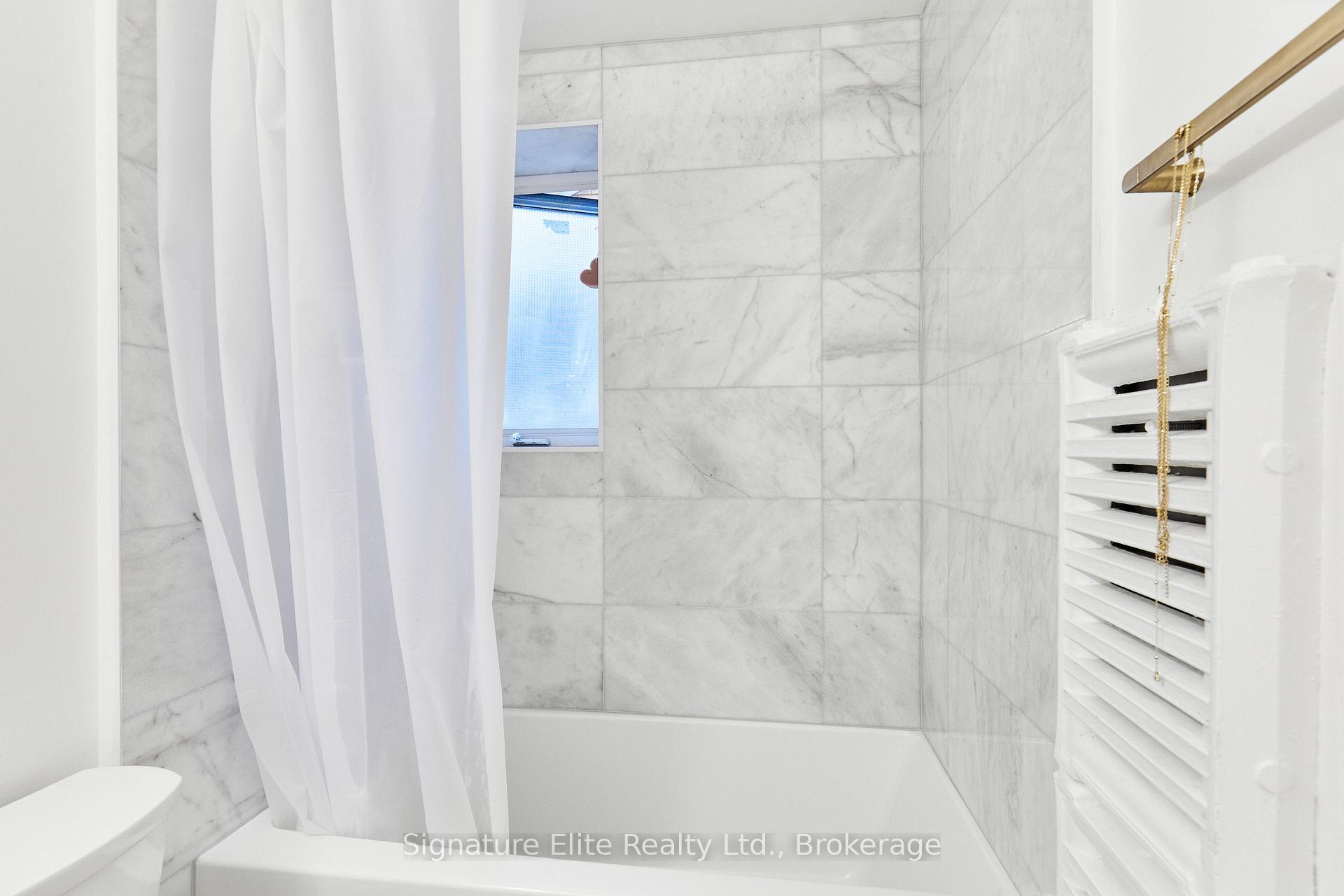 Photo 26 of Unit Upper, 124 Geoffrey Street, Toronto, Roncesvalles — HOMEH