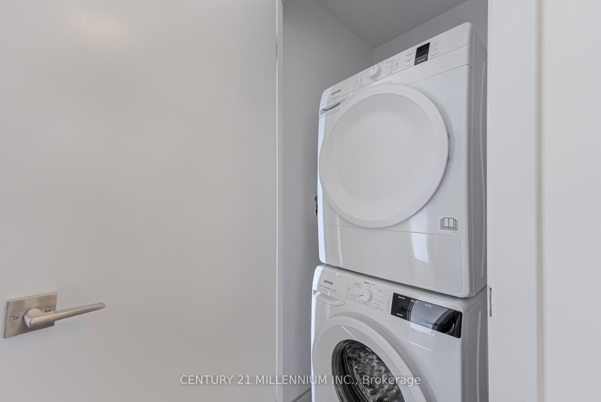 Photo 9 of Unit 708, 159 Wellesley Street, Toronto, Cabbagetown-South St. James Town — HOMEH