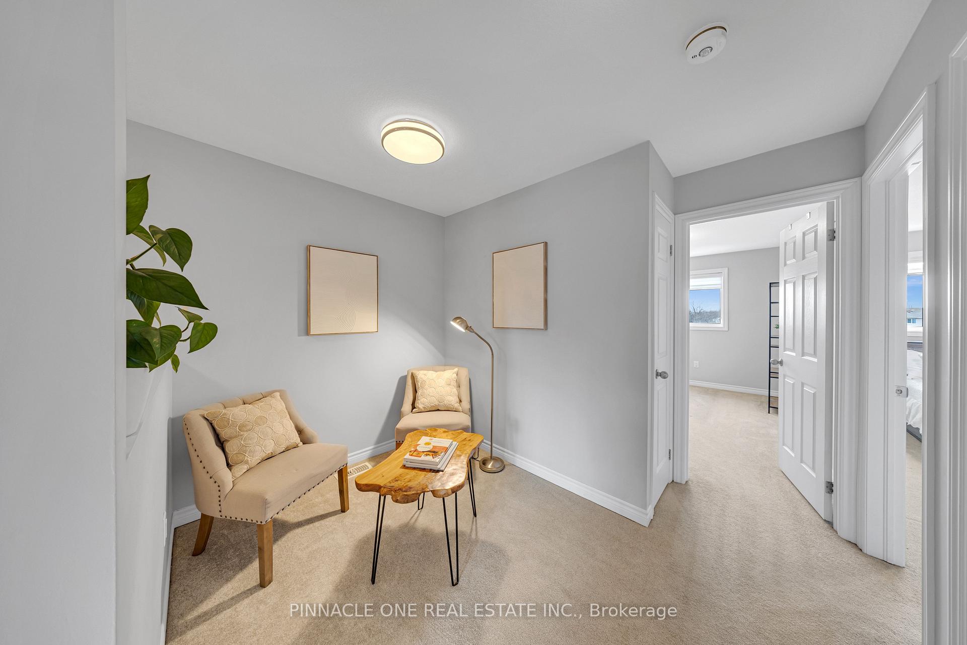 Photo 21 of 7 Mistywood Drive, Hamilton, Stoney Creek Mountain — HOMEH