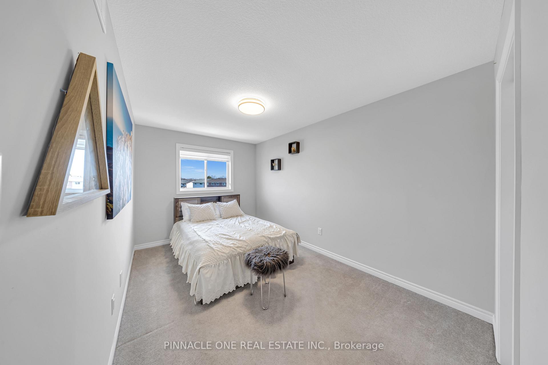Photo 25 of 7 Mistywood Drive, Hamilton, Stoney Creek Mountain — HOMEH