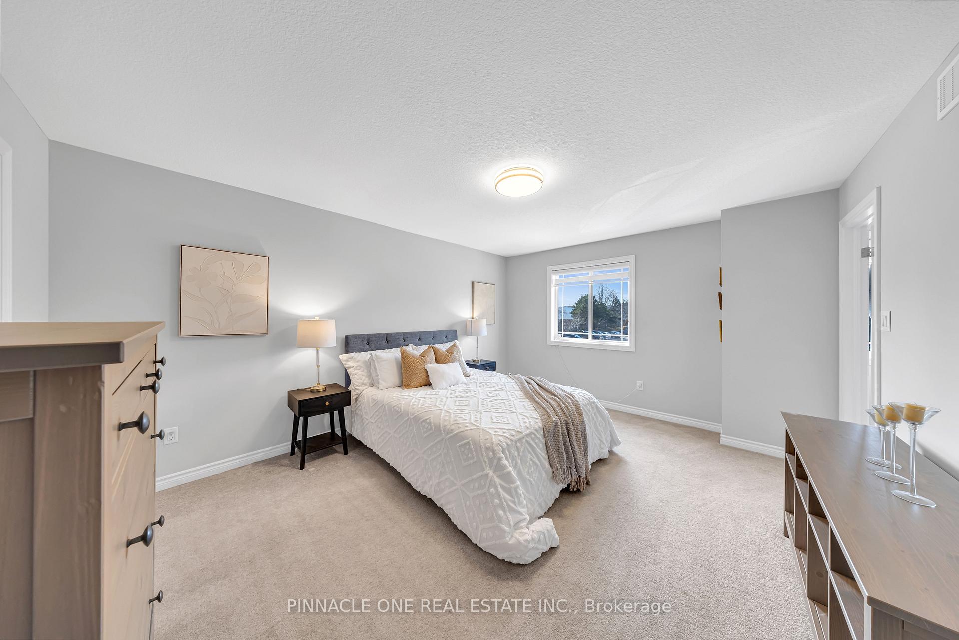 Photo 29 of 7 Mistywood Drive, Hamilton, Stoney Creek Mountain — HOMEH