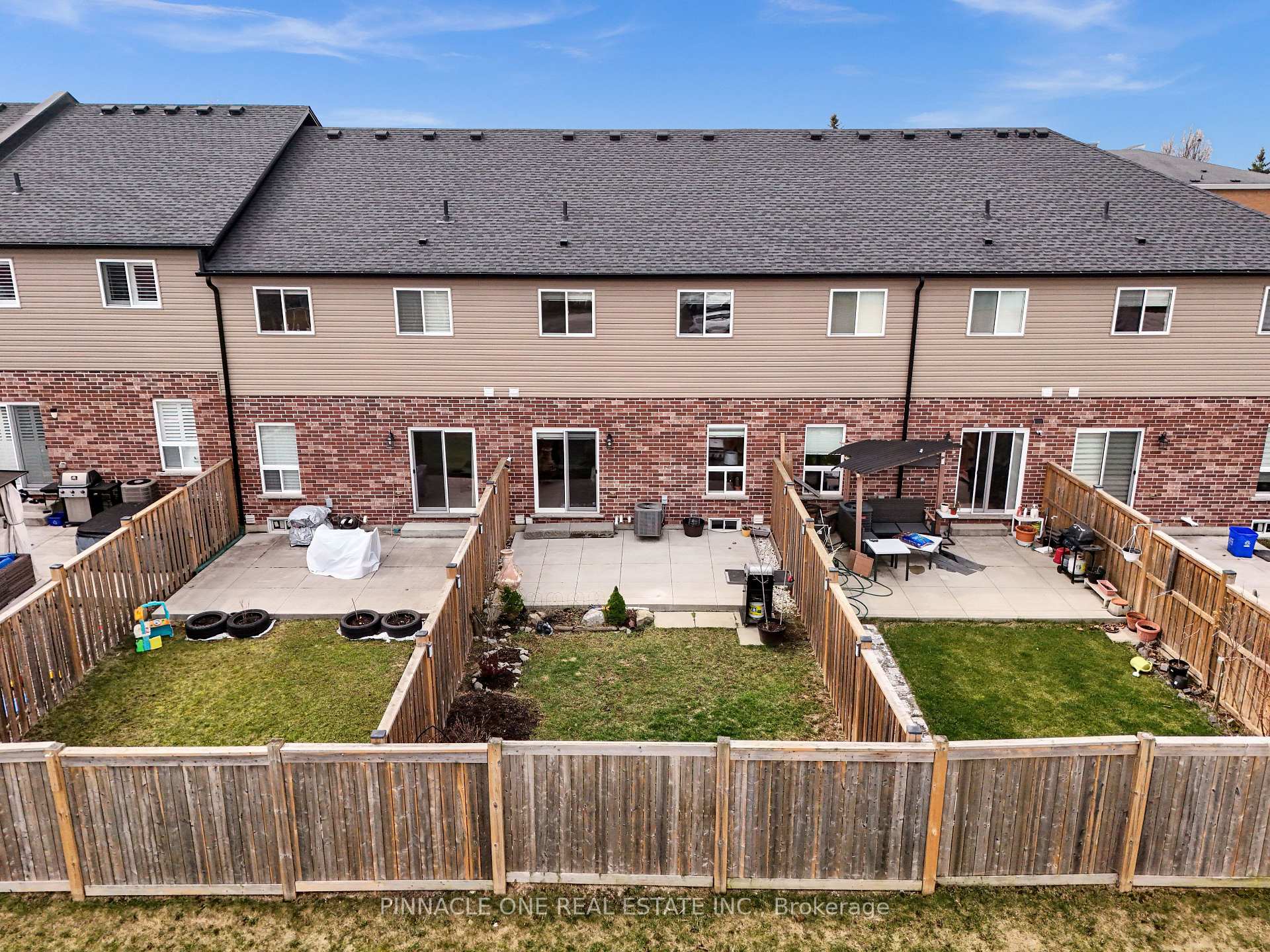 Photo 37 of 7 Mistywood Drive, Hamilton, Stoney Creek Mountain — HOMEH