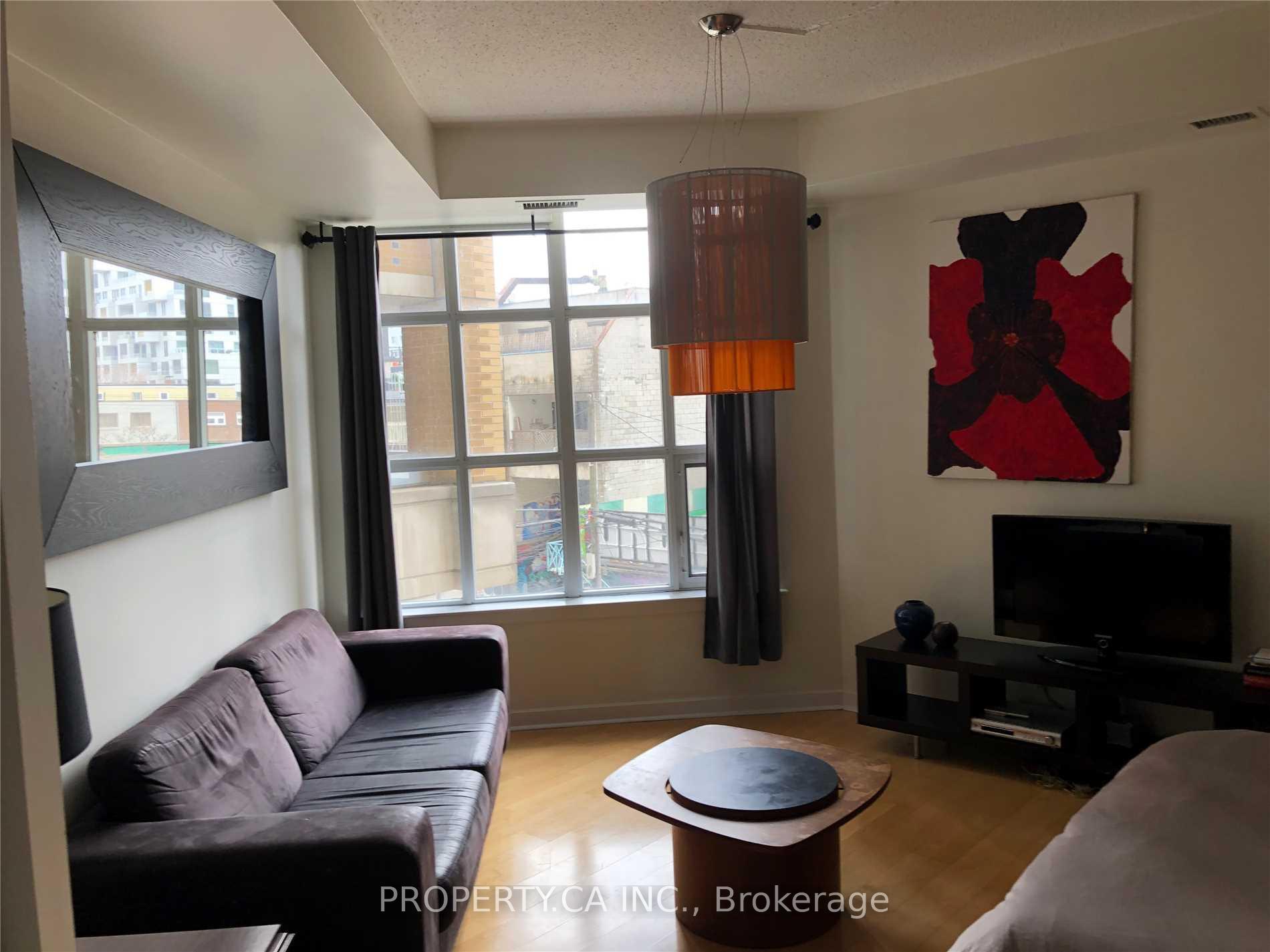 Front of Unit 308, 438 Richmond Street W