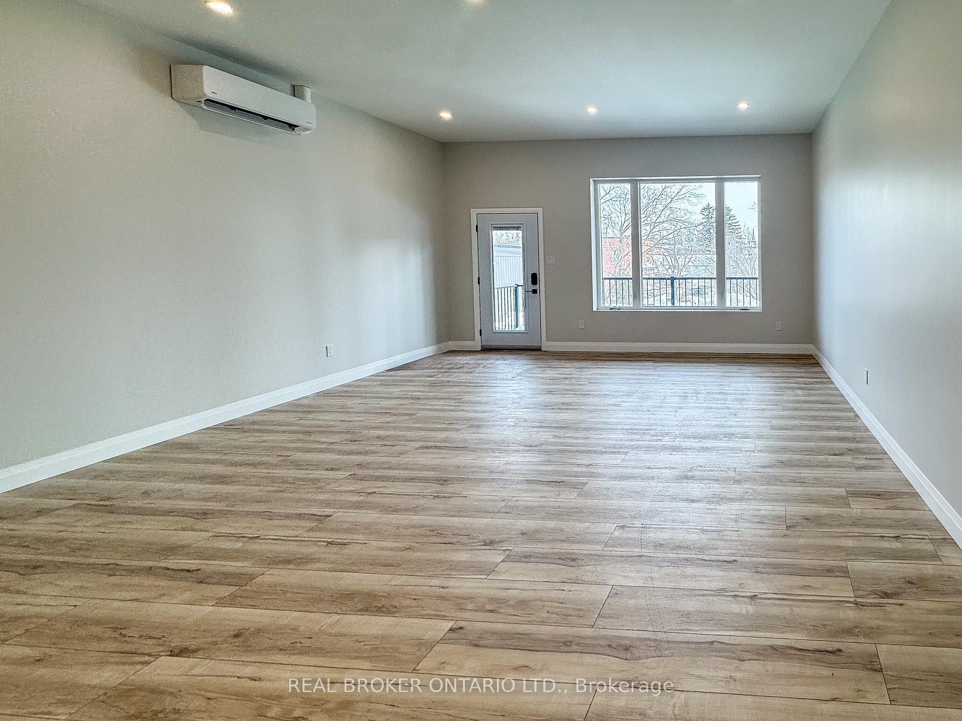 Photo 25 of Unit 4, 8 Clothier Street E, North Grenville, Kemptville — HOMEH