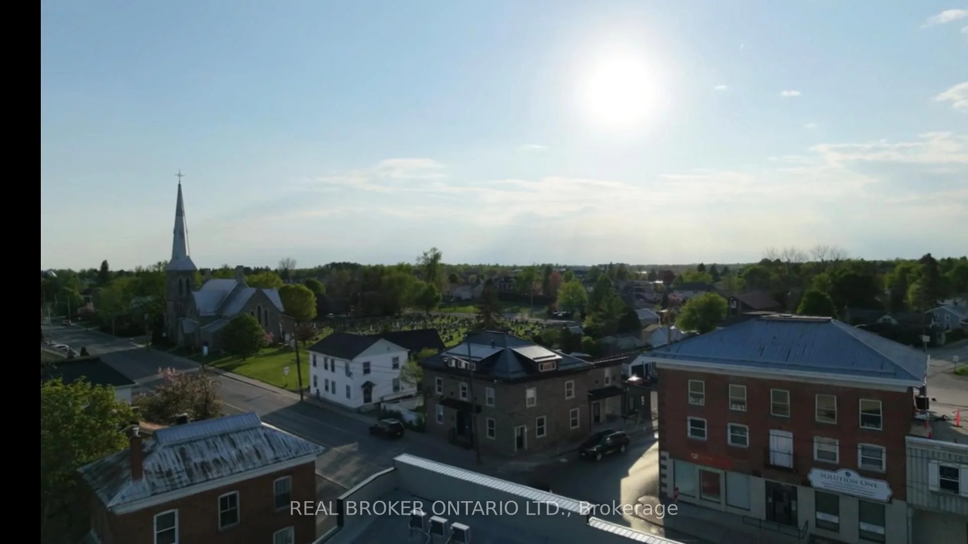 Photo 29 of Unit 4, 8 Clothier Street E, North Grenville, Kemptville — HOMEH