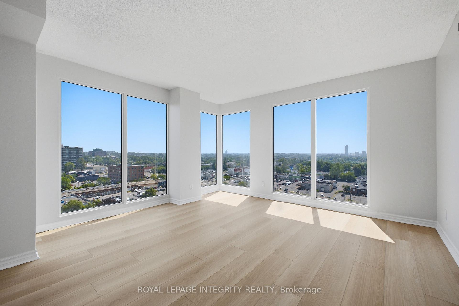 Photo 13 of Unit 1207, 545 St Laurent Boulevard, Ottawa, Viscount Alexander Park — HOMEH