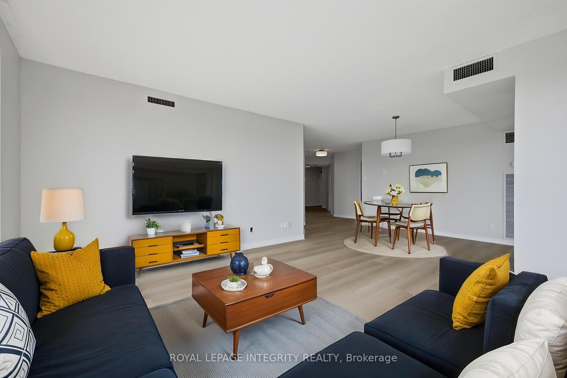 Photo 16 of Unit 1207, 545 St Laurent Boulevard, Ottawa, Viscount Alexander Park — HOMEH