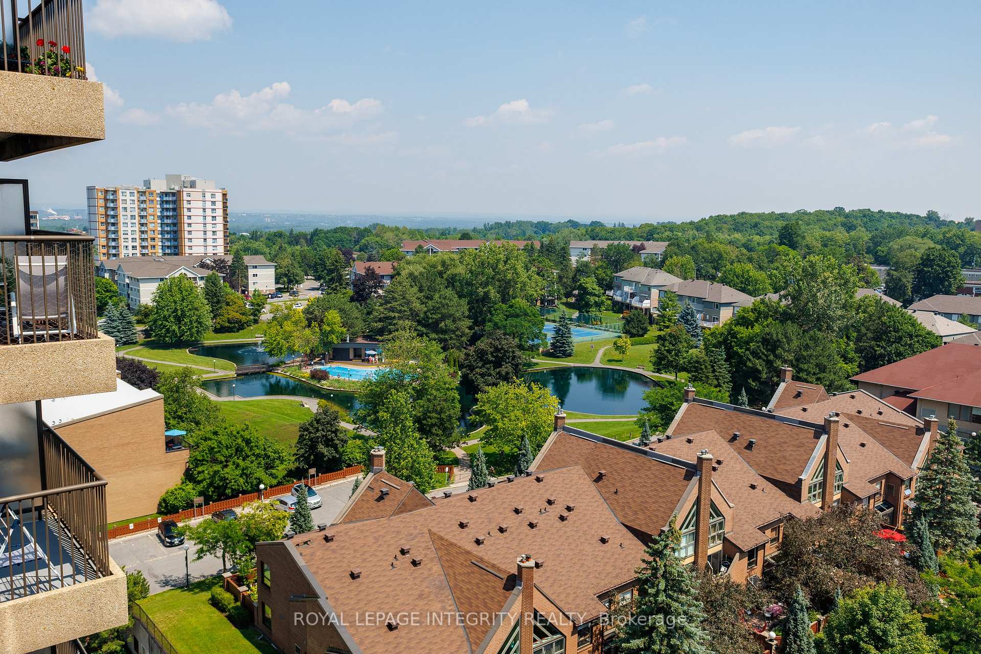 Photo 21 of Unit 1207, 545 St Laurent Boulevard, Ottawa, Viscount Alexander Park — HOMEH