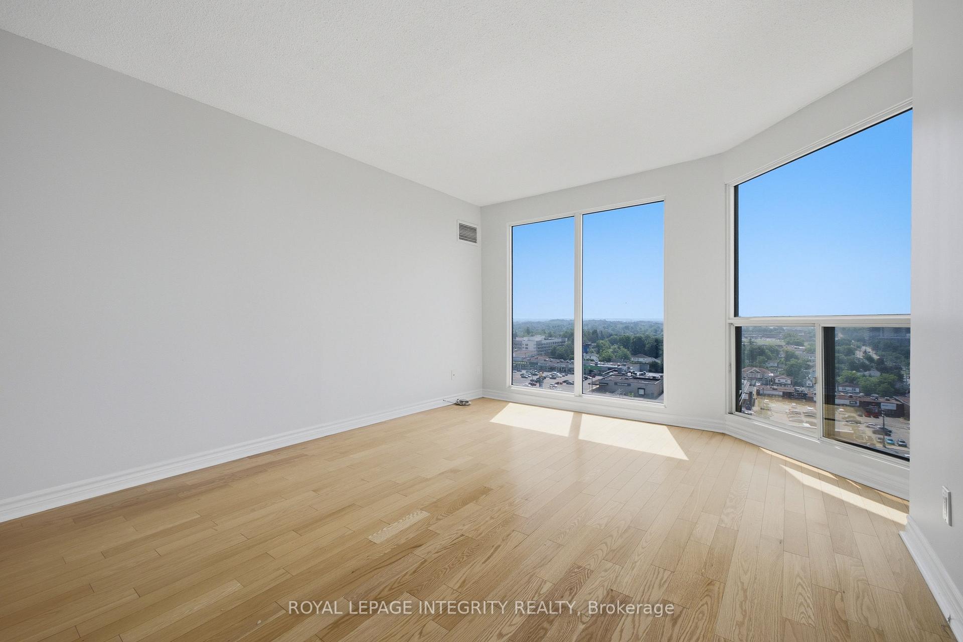 Photo 27 of Unit 1207, 545 St Laurent Boulevard, Ottawa, Viscount Alexander Park — HOMEH