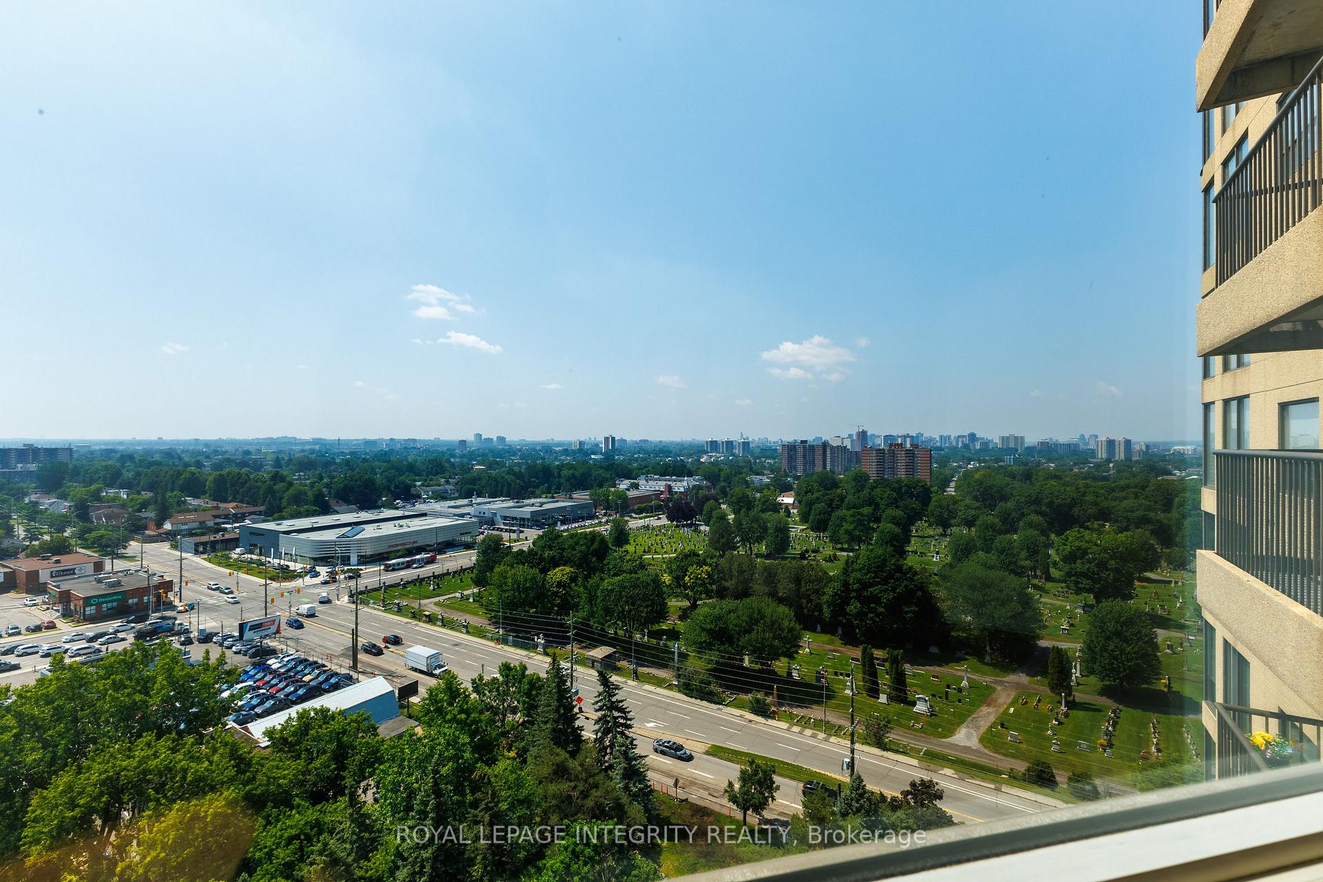 Photo 29 of Unit 1207, 545 St Laurent Boulevard, Ottawa, Viscount Alexander Park — HOMEH