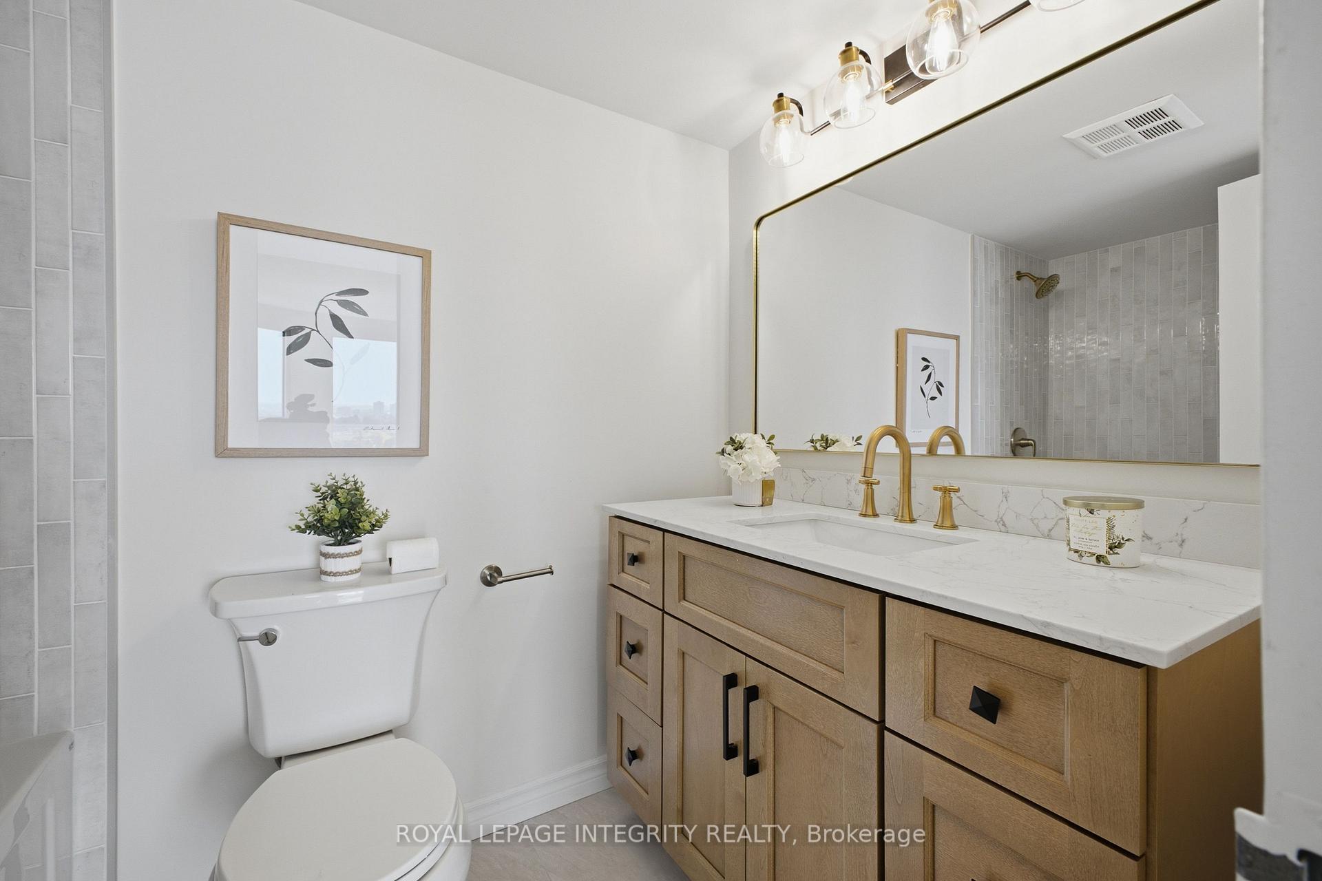 Photo 31 of Unit 1207, 545 St Laurent Boulevard, Ottawa, Viscount Alexander Park — HOMEH
