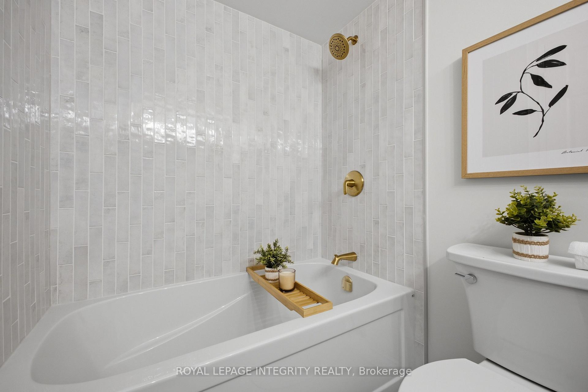 Photo 32 of Unit 1207, 545 St Laurent Boulevard, Ottawa, Viscount Alexander Park — HOMEH