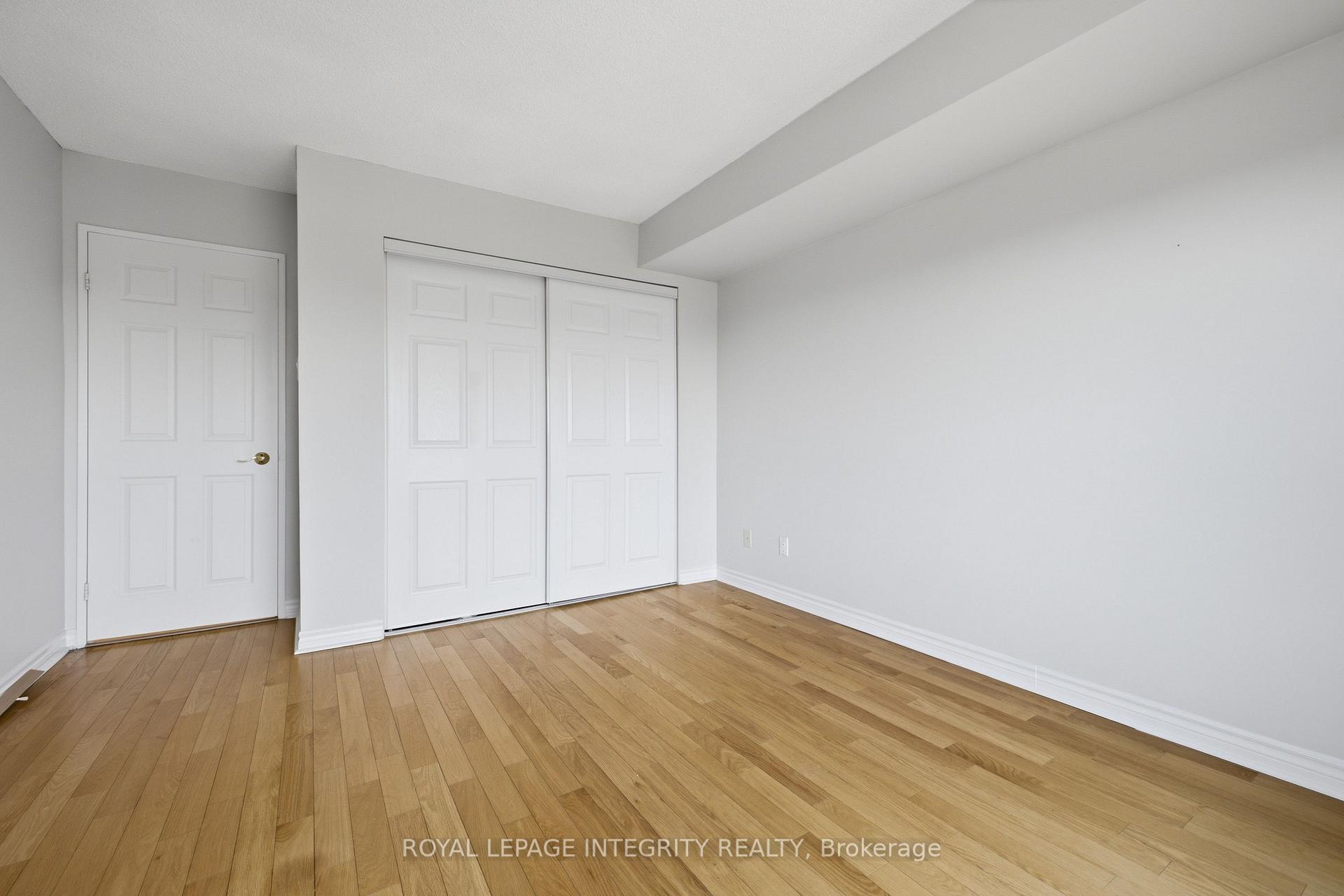 Photo 35 of Unit 1207, 545 St Laurent Boulevard, Ottawa, Viscount Alexander Park — HOMEH