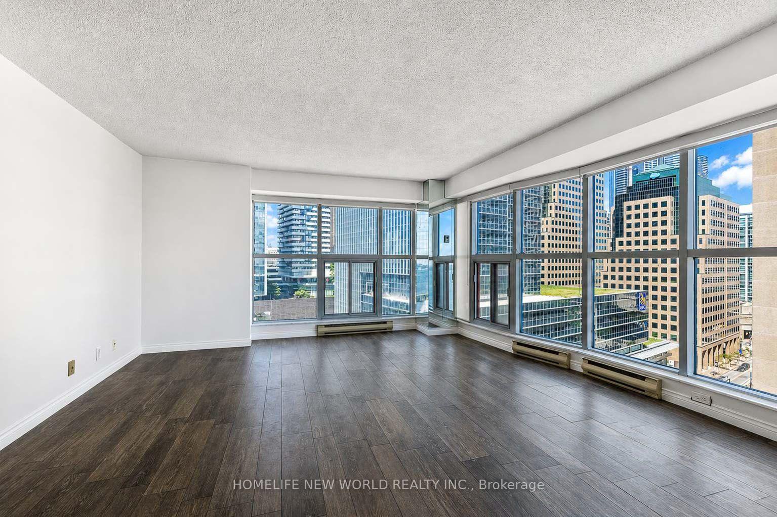 Photo 6 of Unit 1602, 77 Harbour Square, Toronto, Waterfront Communities — HOMEH