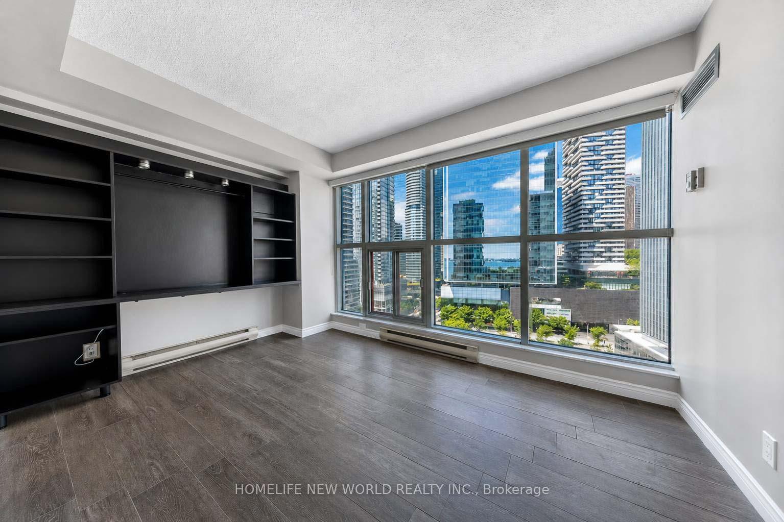 Photo 14 of Unit 1602, 77 Harbour Square, Toronto, Waterfront Communities — HOMEH