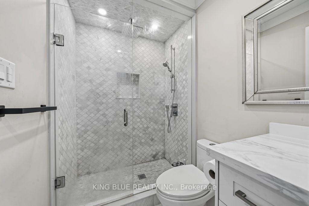 Photo 24 of 56 Thornbury Circle, Vaughan, Crestwood-Springfarm-Yorkhill — HOMEH