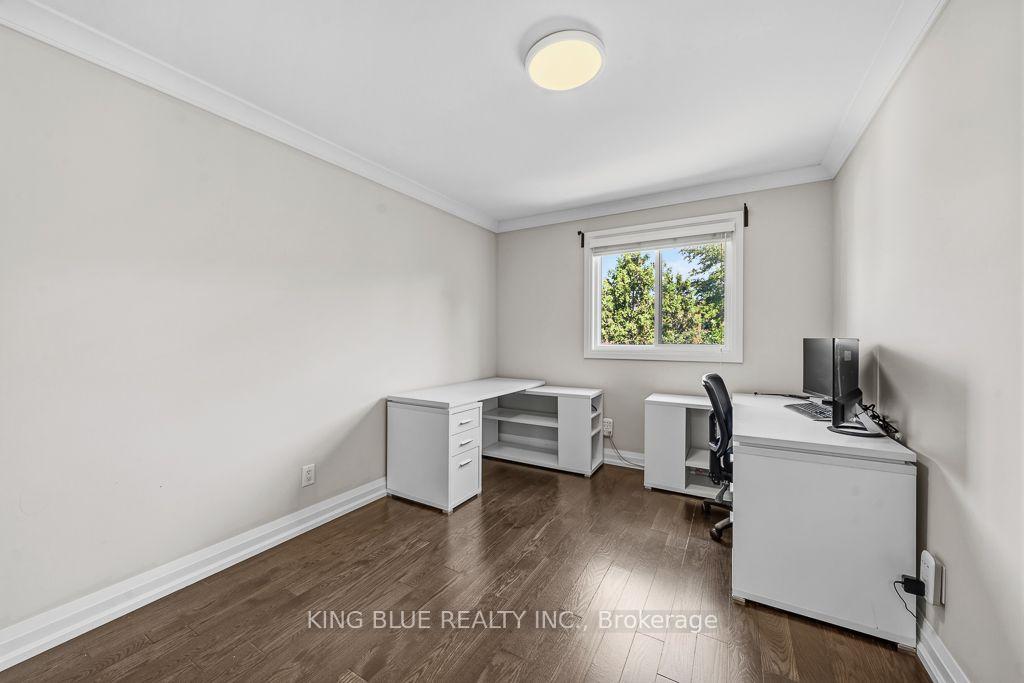 Photo 29 of 56 Thornbury Circle, Vaughan, Crestwood-Springfarm-Yorkhill — HOMEH