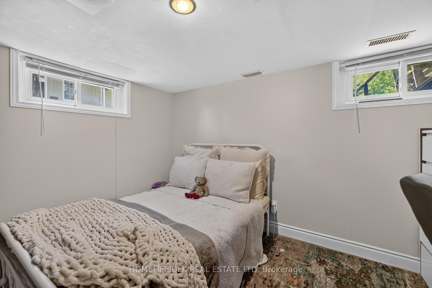 Photo 22 of 100 Ellerbeck Street, Kingston, Central City East — HOMEH