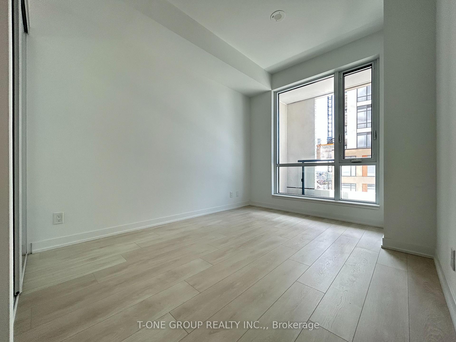 Photo 8 of Unit 802, 7950 Bathurst Street, Vaughan, Beverley Glen — HOMEH