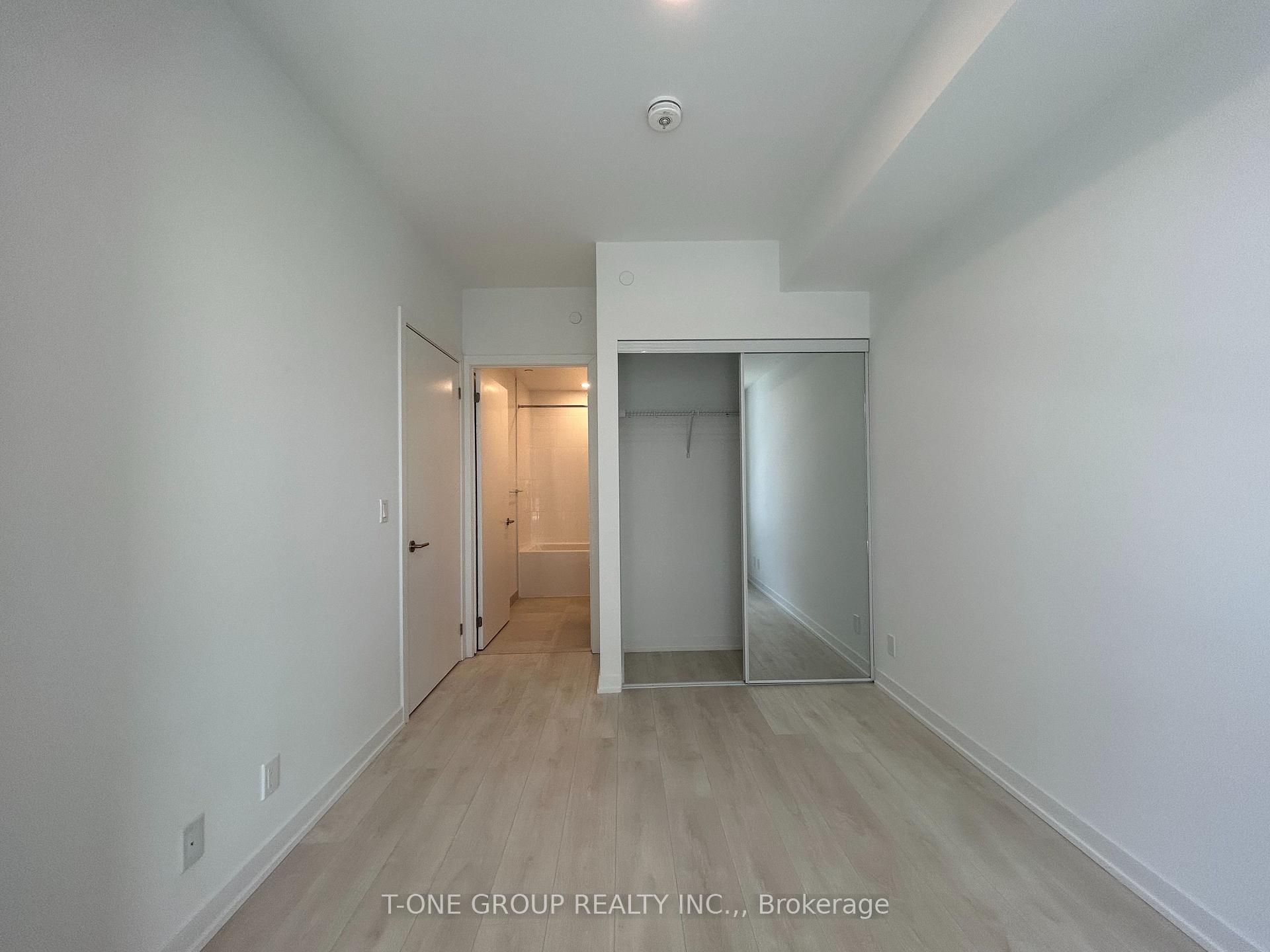 Photo 9 of Unit 802, 7950 Bathurst Street, Vaughan, Beverley Glen — HOMEH