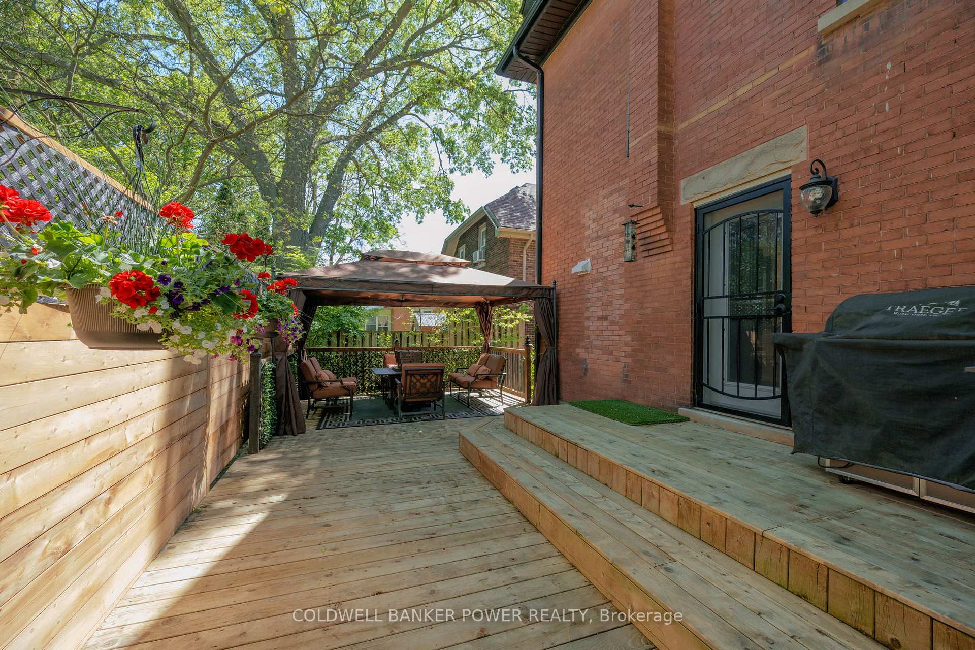Photo 41 of 6 Cynthia Street, London, South F — HOMEH