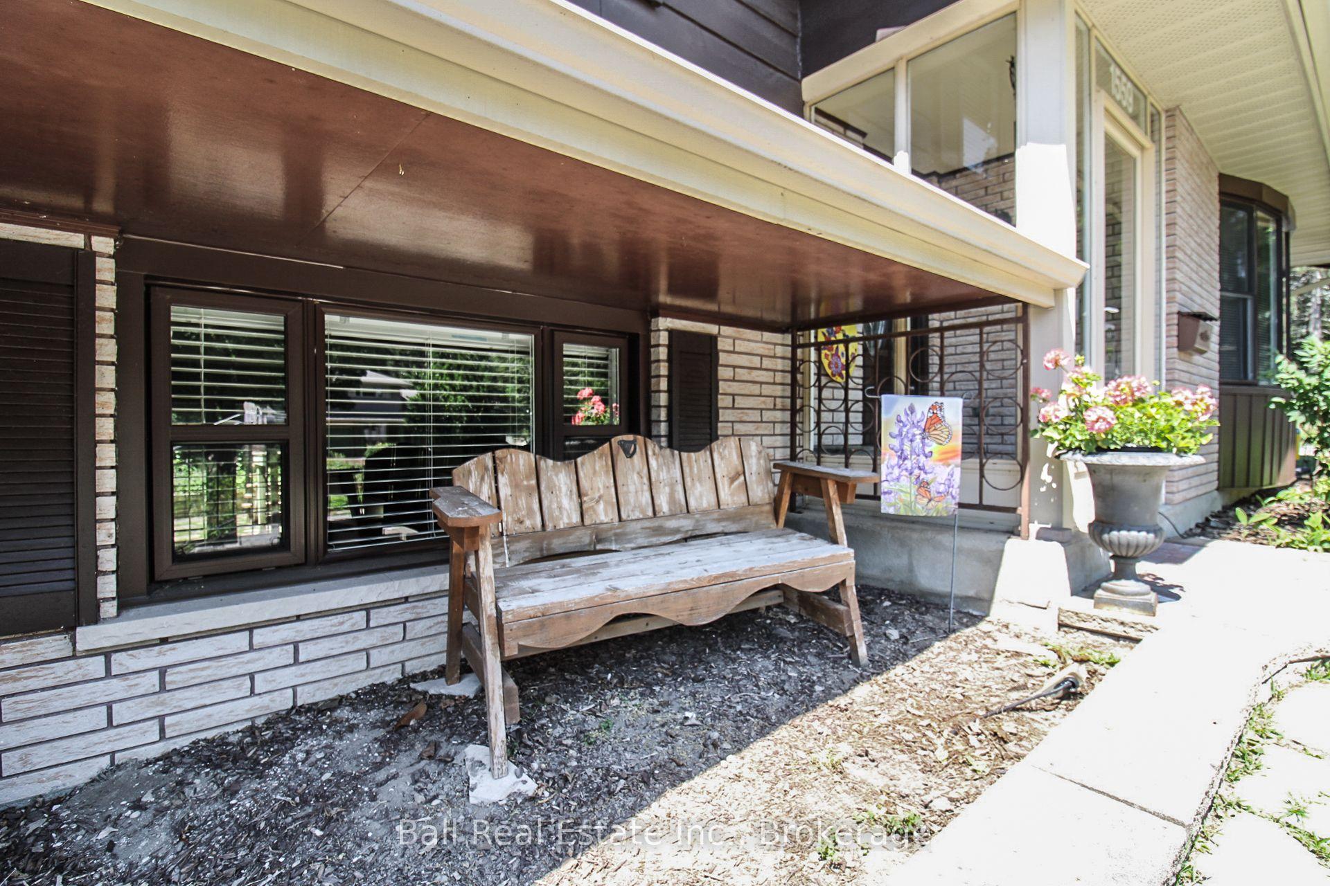 Photo 4 of 1559 Westbrook Drive, Peterborough, Monaghan Ward 2 — HOMEH