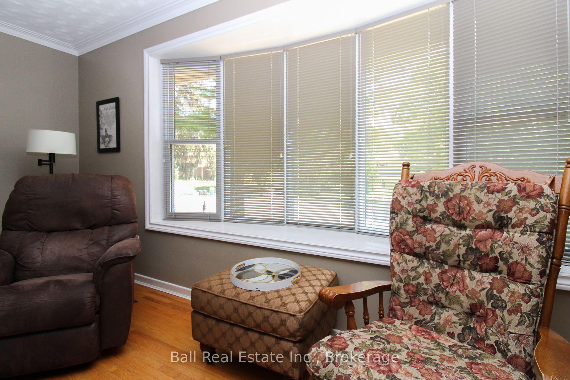 Photo 6 of 1559 Westbrook Drive, Peterborough, Monaghan Ward 2 — HOMEH