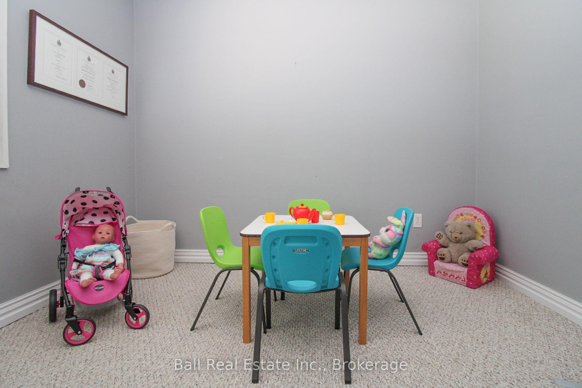 Photo 18 of 1559 Westbrook Drive, Peterborough, Monaghan Ward 2 — HOMEH