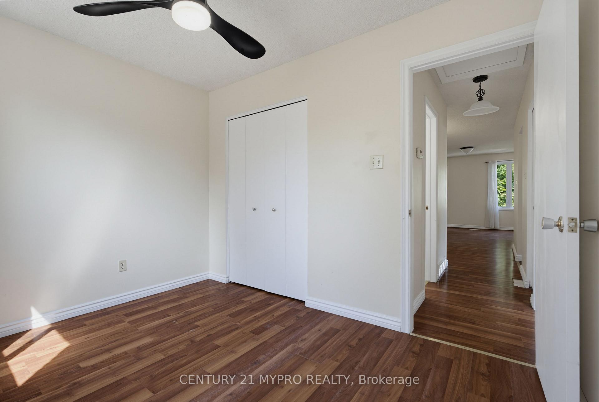 Photo 15 of 143 Ardsley Crescent, London, North I — HOMEH