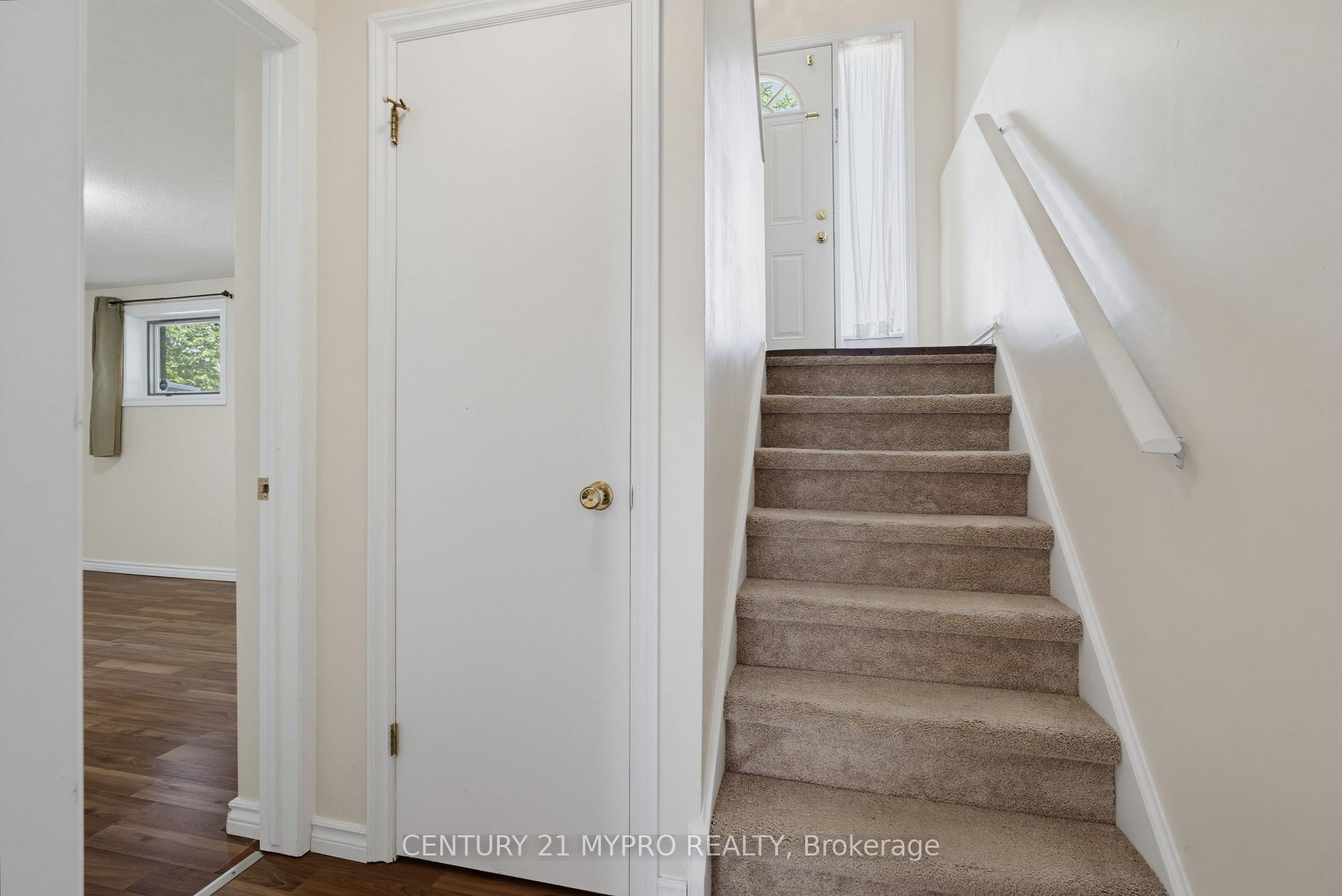 Photo 21 of 143 Ardsley Crescent, London, North I — HOMEH
