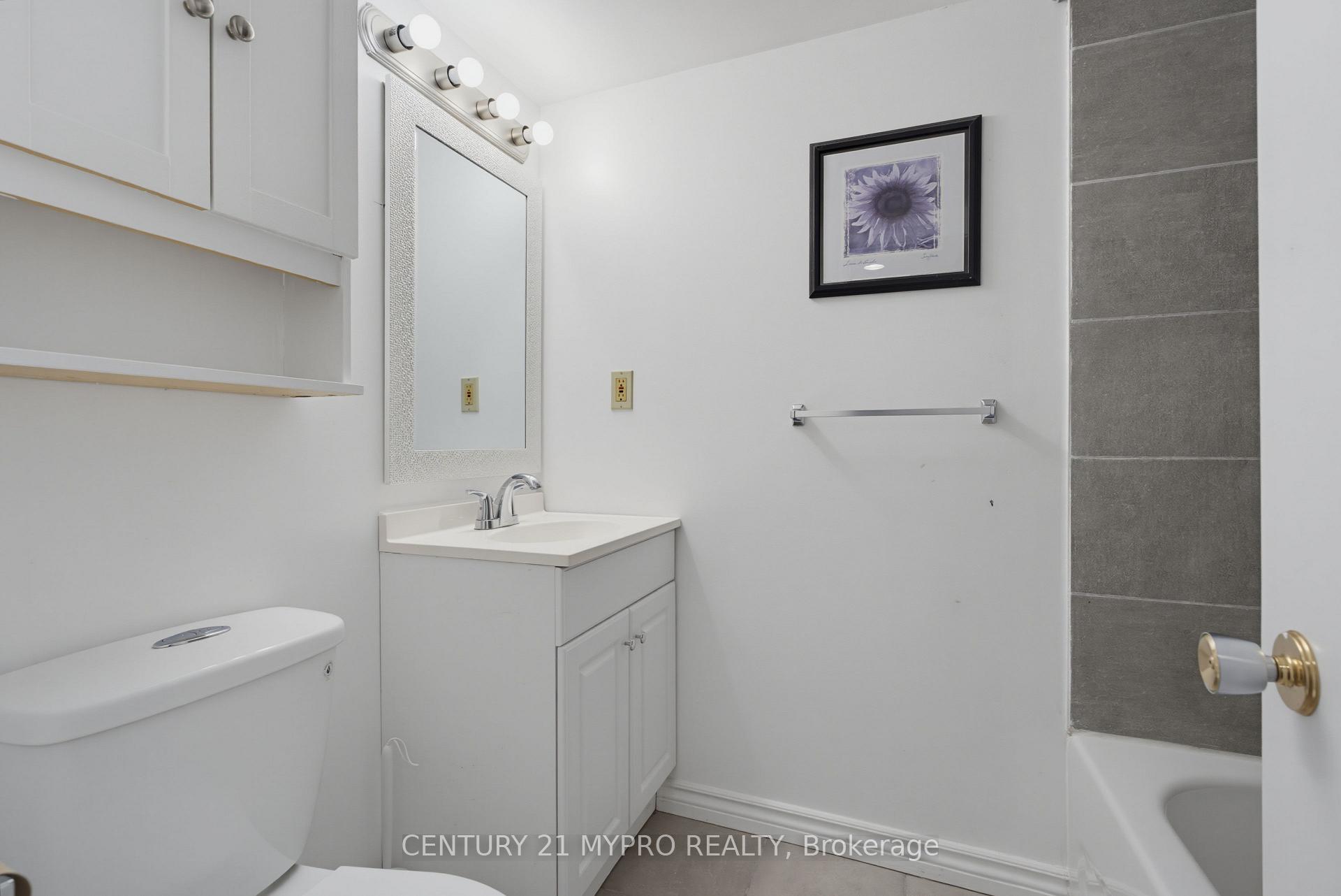 Photo 25 of 143 Ardsley Crescent, London, North I — HOMEH